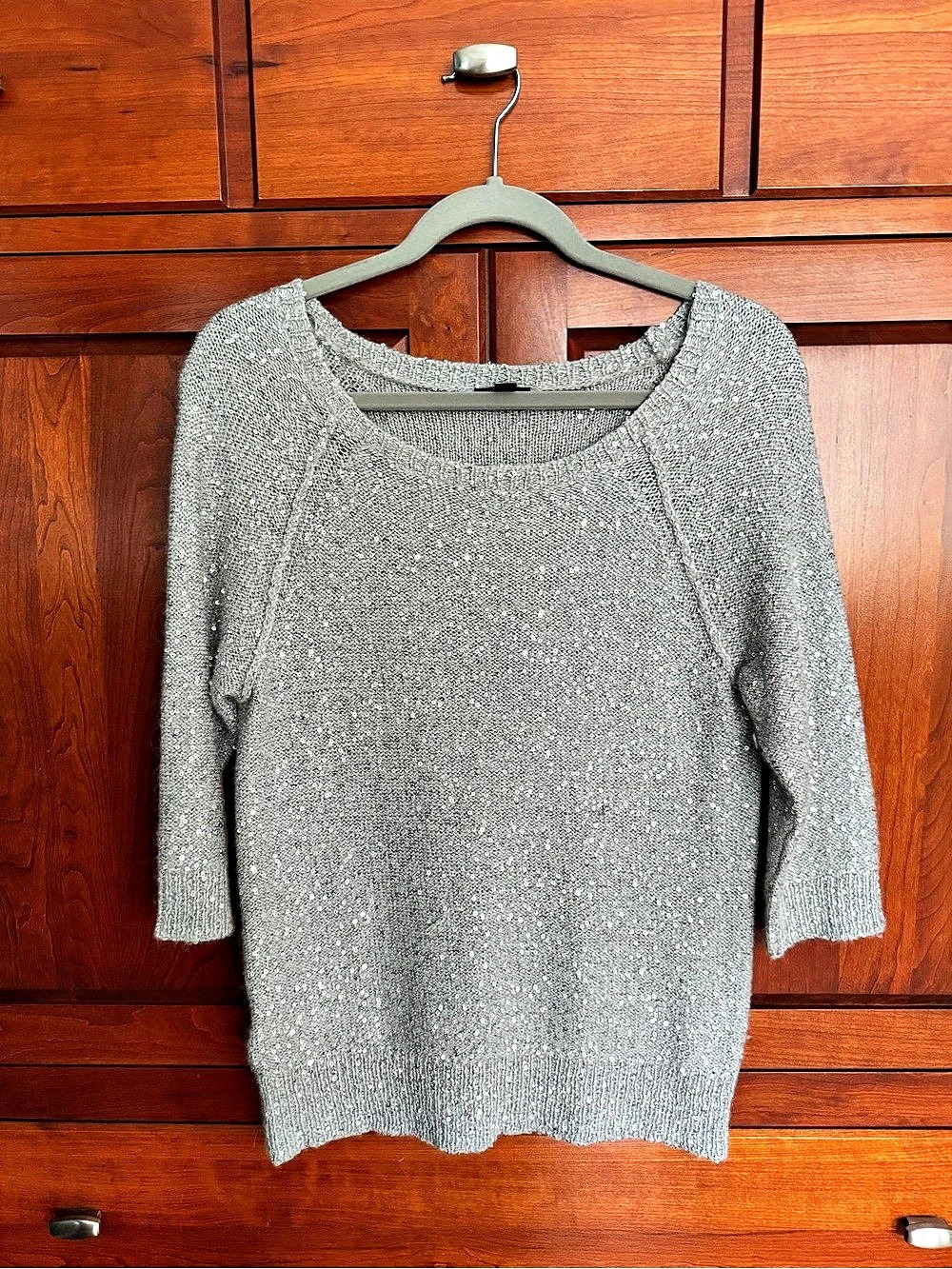 Ann Taylor Sequin Knit Sweater in Gray Small Like New
